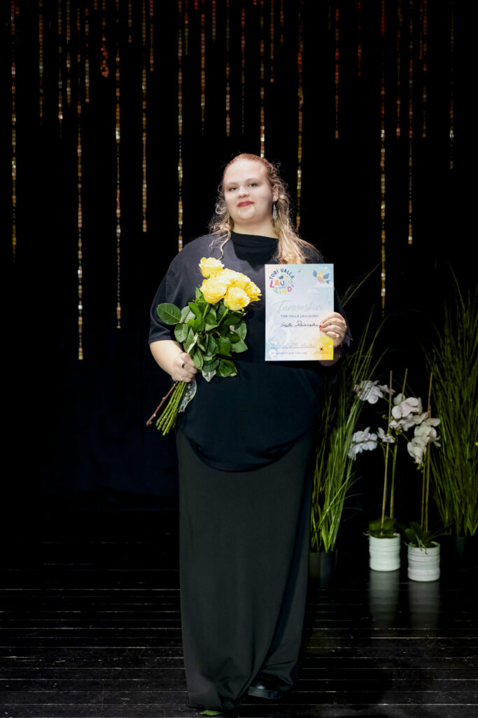 Tublid lauljad lauluvõistlusel "Tori valla laululind 2025"